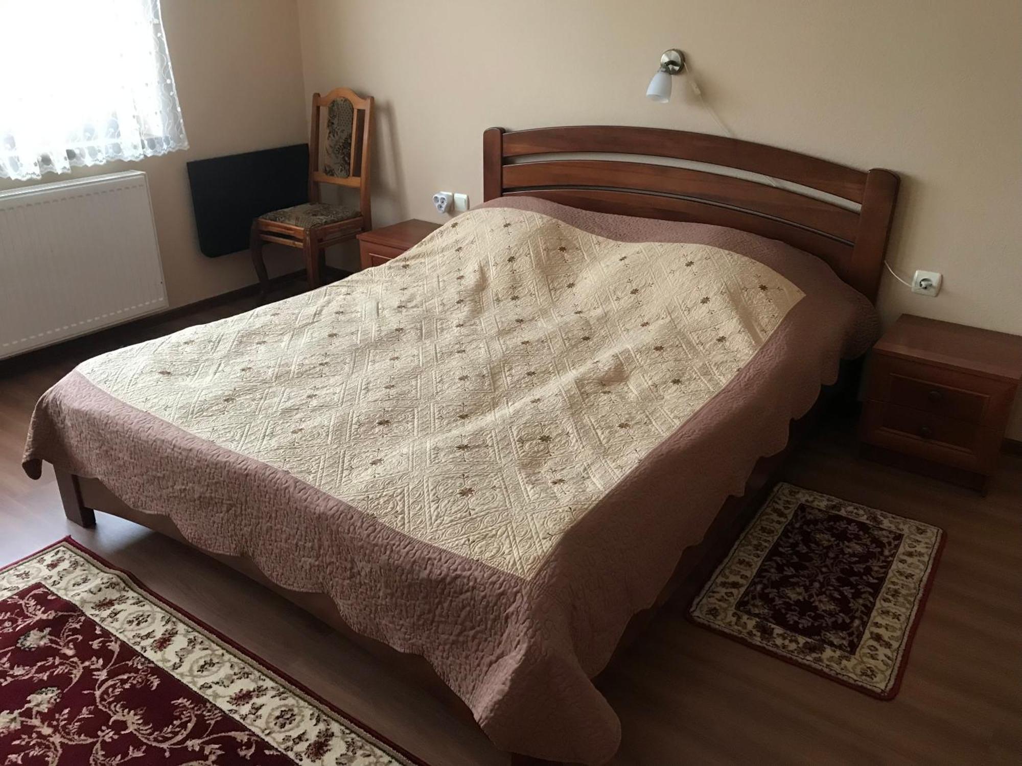 Квітковий Двір Golubinoye Exteriör bild